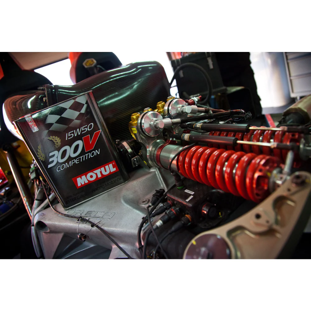 Motul 300V Competition 15W50 Fully Synthetic Ester Racing Engine Oil - 5L - Image 4