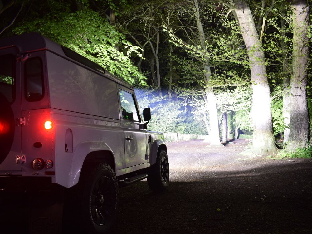 Land Rover Defender (up to 2018) Rood Mounting Kit - Image 6